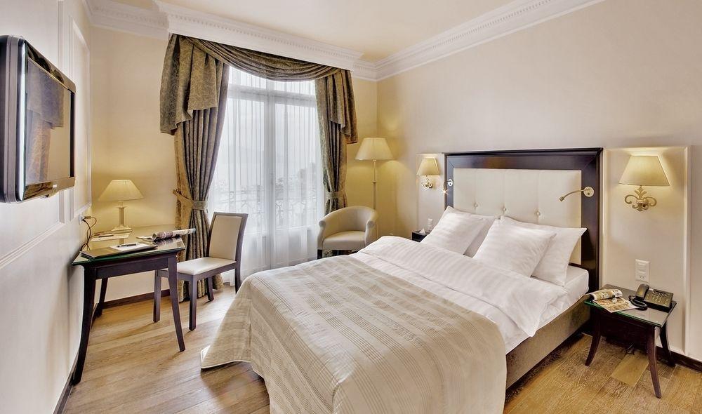 Grand Suisse Majestic, Autograph Collection Hotel